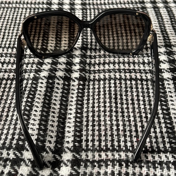 Salvatore Ferragamo 65mm Black Oversized Sunglasses - Picture 4 of 7